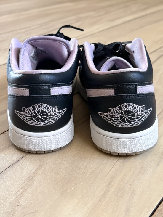 Air Jordan 1 Low SE Black Iced Lilac DV1309-051 Men’s 10 Box main image 6